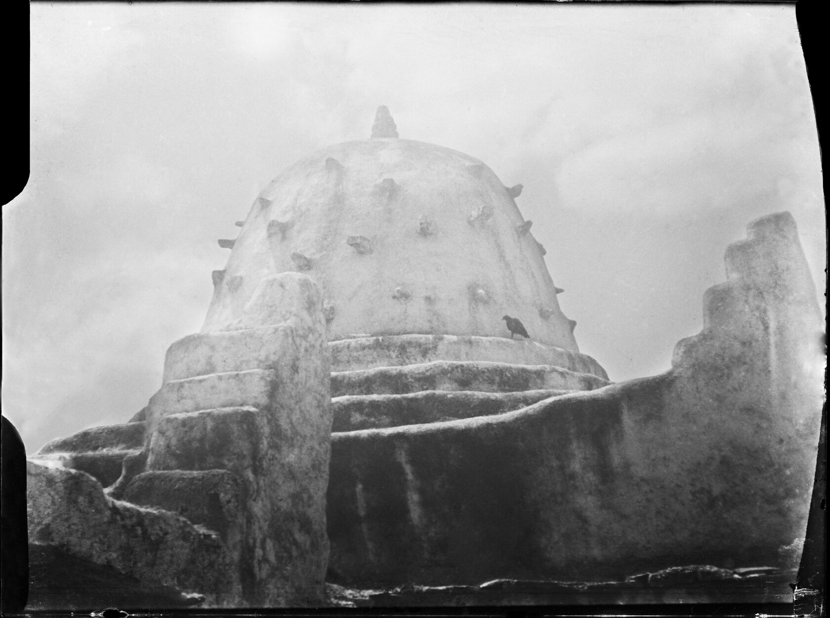 The grave of Sayyidī Nūr Allāh Ḥusayn ibn Malkān, may Allāh sanctify his secret, in the village of Bale, Ethiopia, in East Africa.